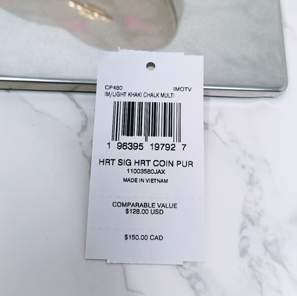 coach heart signature coin case - Picture 2 of 6